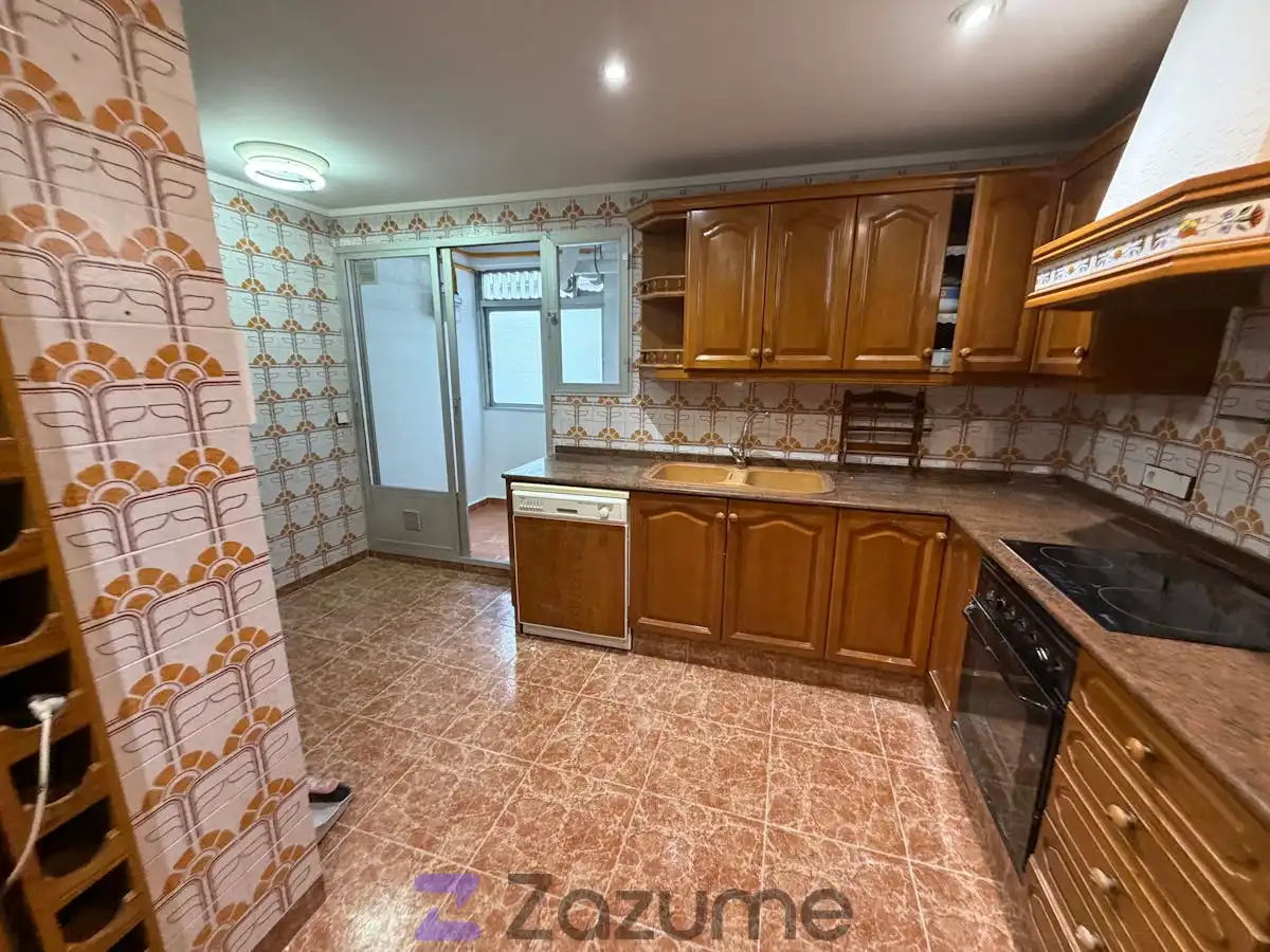 Flat with terrace to rent in Gran Via de les Germanies, imagen 28