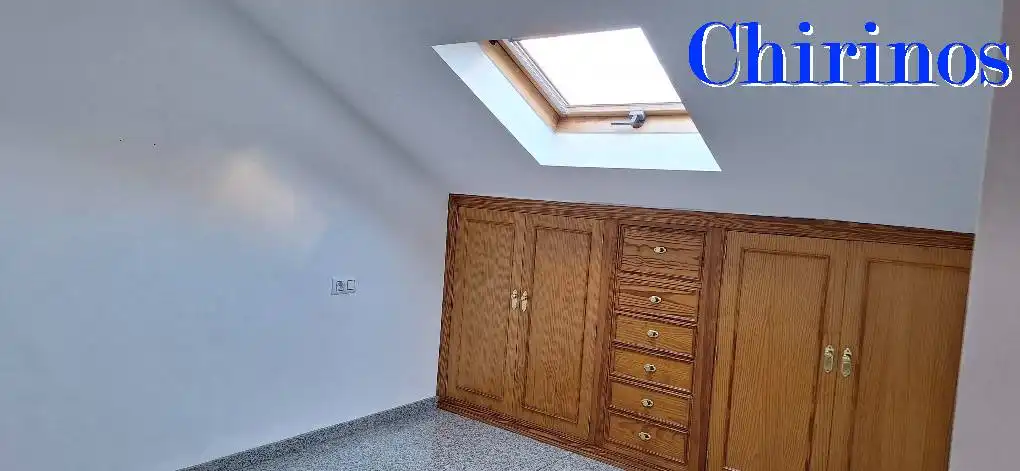 Habitación de Ático de alquiler en Córdoba con Aire acondicionado, Terraza y Horno