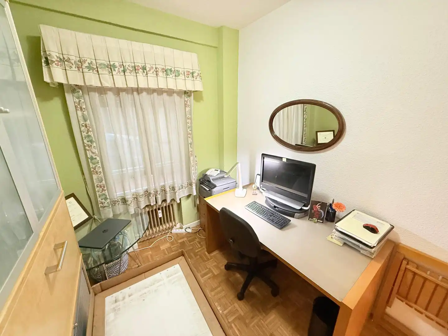 Dormitori de Apartament en venda en Madrid
