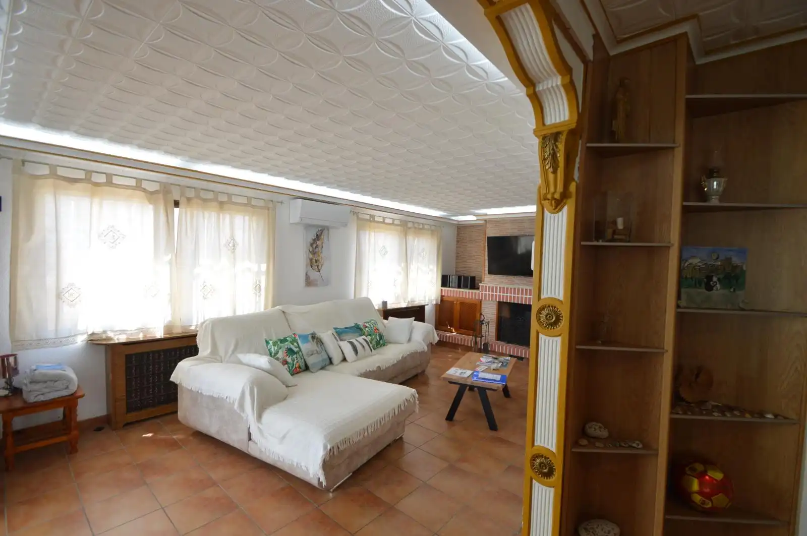 Sala d'estar de Casa o xalet en venda en Vinaròs amb Aire condicionat, Calefacció i Jardí privat