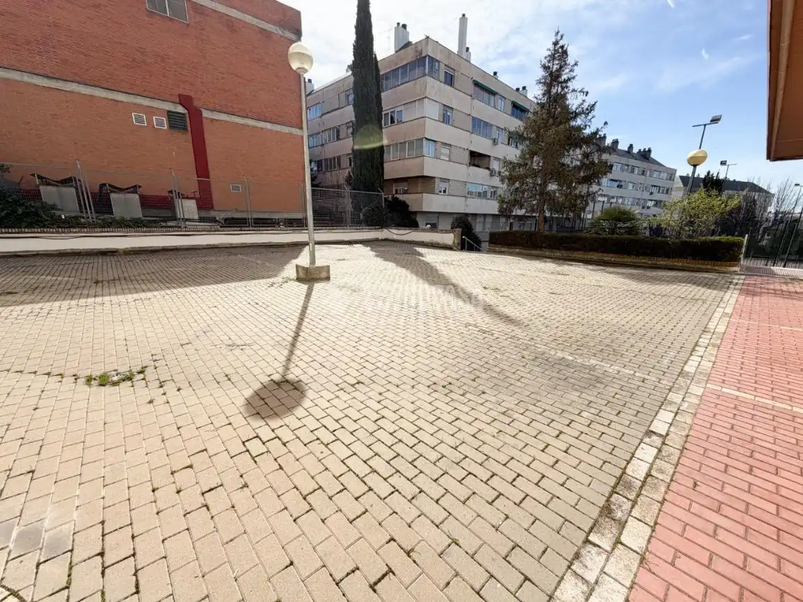 Parking of Flat for sale in Collado Villalba  with Air Conditioner, Heating and Parquet flooring