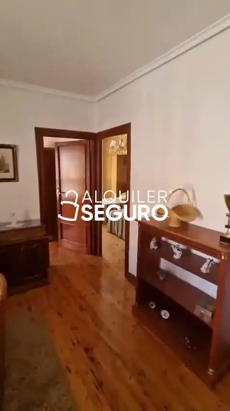 Piso de alquiler en Procurador , Casco Antiguo