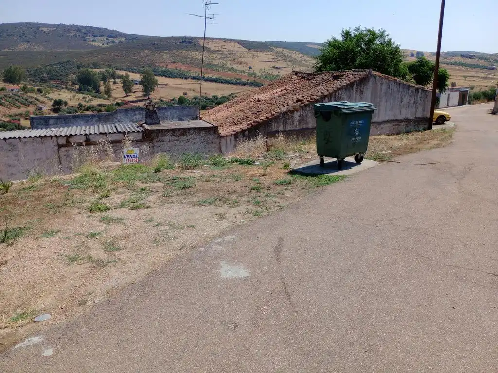 Houses for sale in Valle de la Serena  with Air Conditioner, Terrace and Storage room
