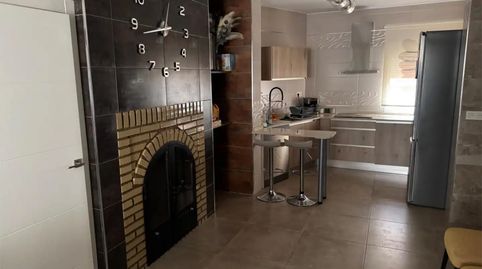 Foto 2 de Casa adosada en venta en Calle Alhorí, 19, Jódar, Jaén