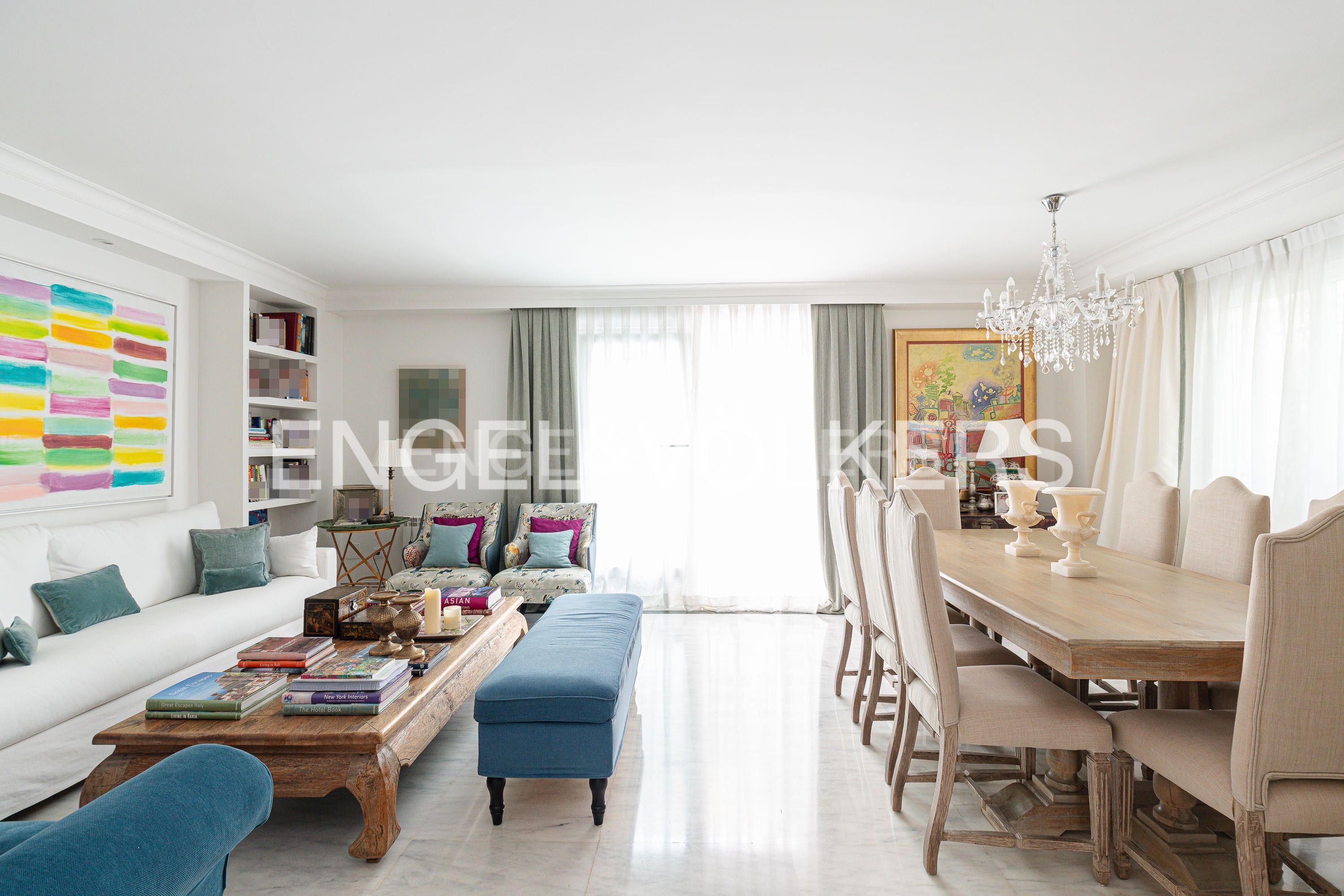 Vista exterior de Casa adosada en venda en  Madrid Capital amb Aire condicionat, Calefacció i Jardí privat