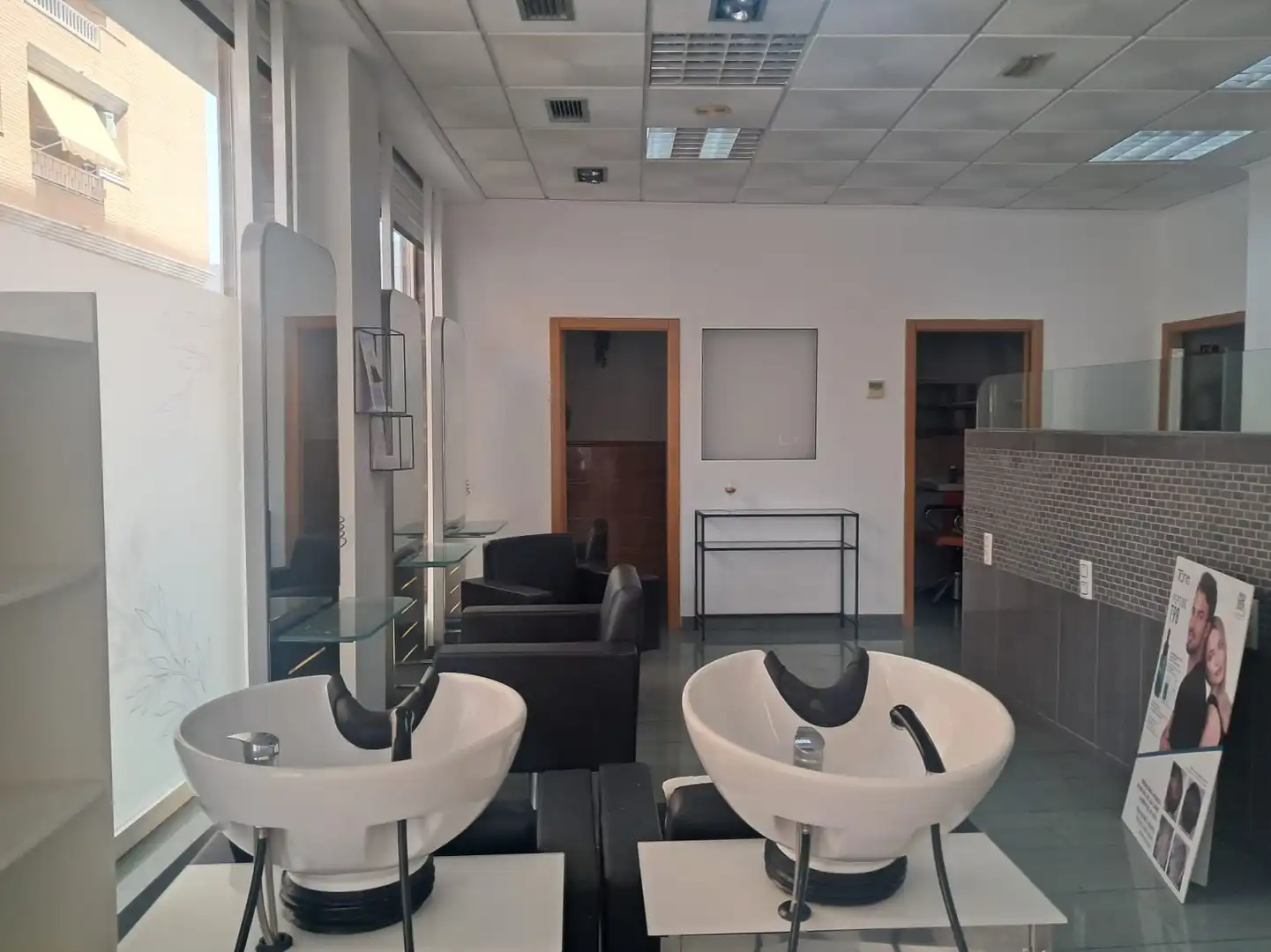 Local de alquiler en Zaragoza con Aire acondicionado