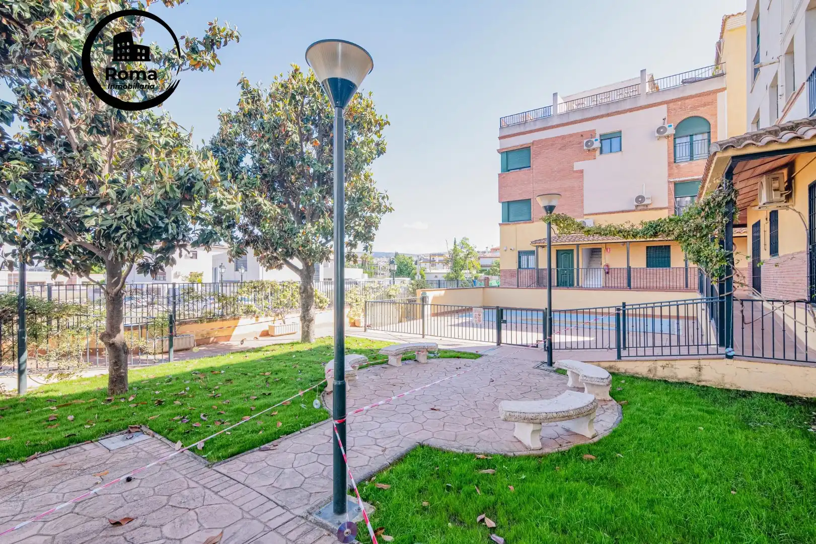 Exterior view of Attic for sale in Granada  with Heating, Terrace and Community pool