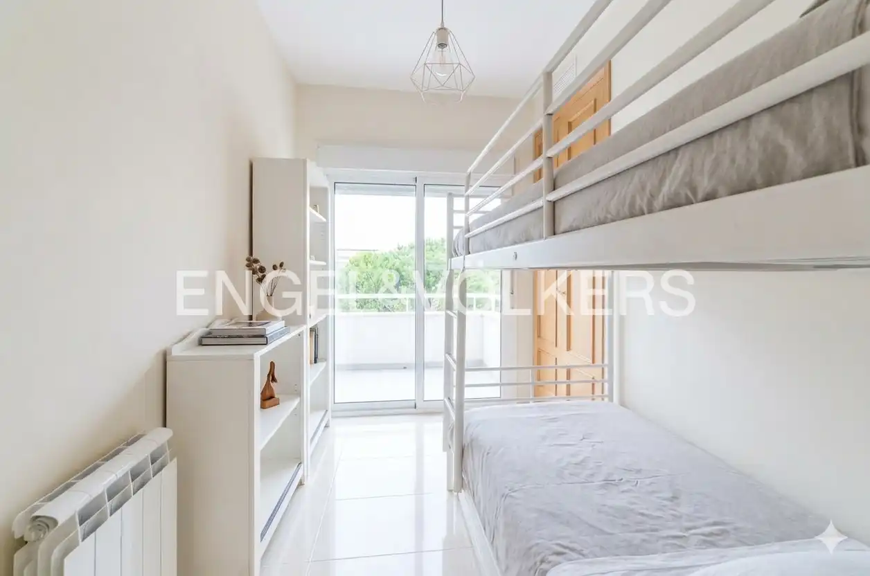 Habitación de Piso en venta en Cubelles con Aire acondicionado, Calefacción y Jardín privado