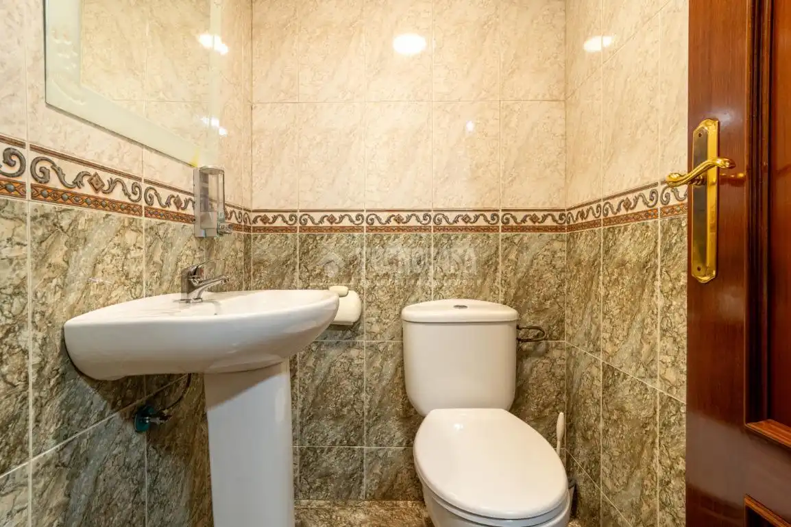 Local comercial en venda a Beiro, imagen 37