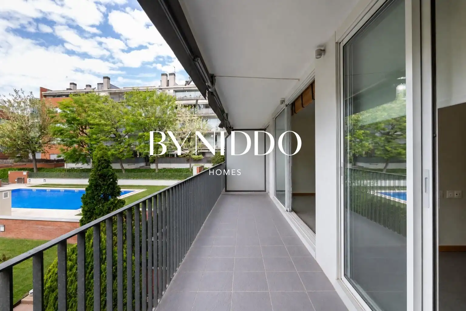 Terrace of Flat for sale in Sant Cugat del Vallès  with Air Conditioner, Heating and Private garden