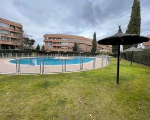 Piscina de Pis de lloguer en Pozuelo de Alarcón amb Calefacció, Parquet i Terrassa