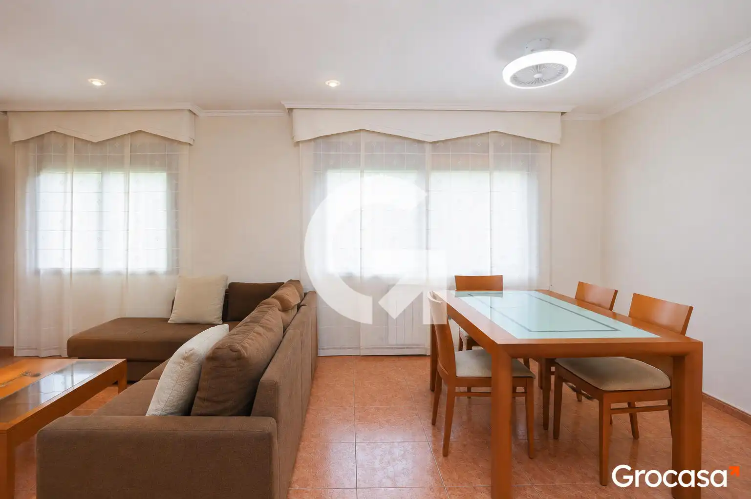 Sala de estar de Piso en venta en Sant Boi de Llobregat con Calefacción