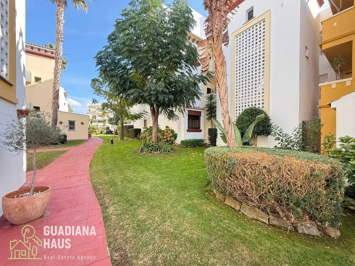 Exterior view of Apartments for sale in Ayamonte  with Private garden, Terrace and Community pool