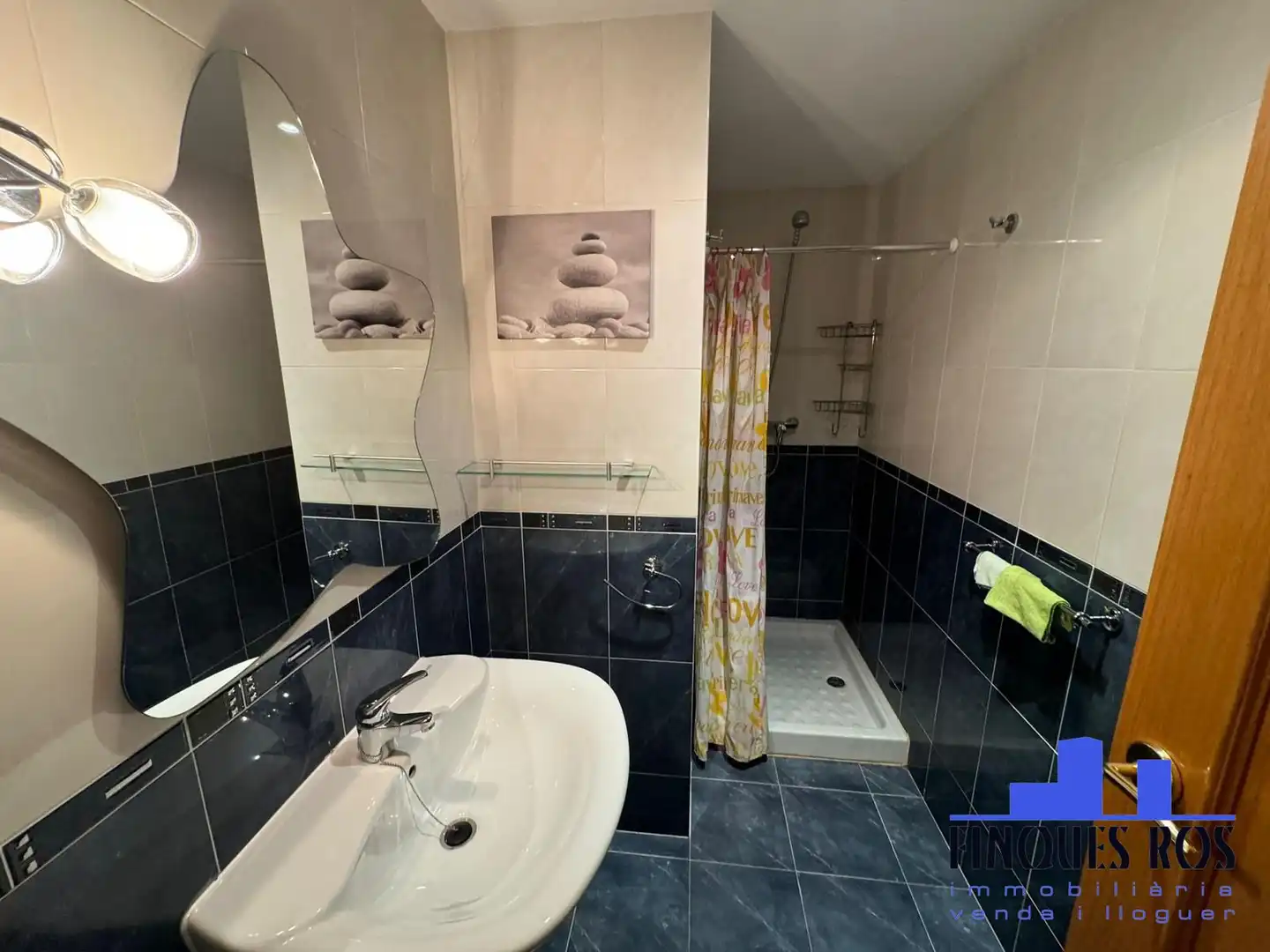 Bathroom of Flat for sale in Vinaròs  with Air Conditioner, Heating and Terrace