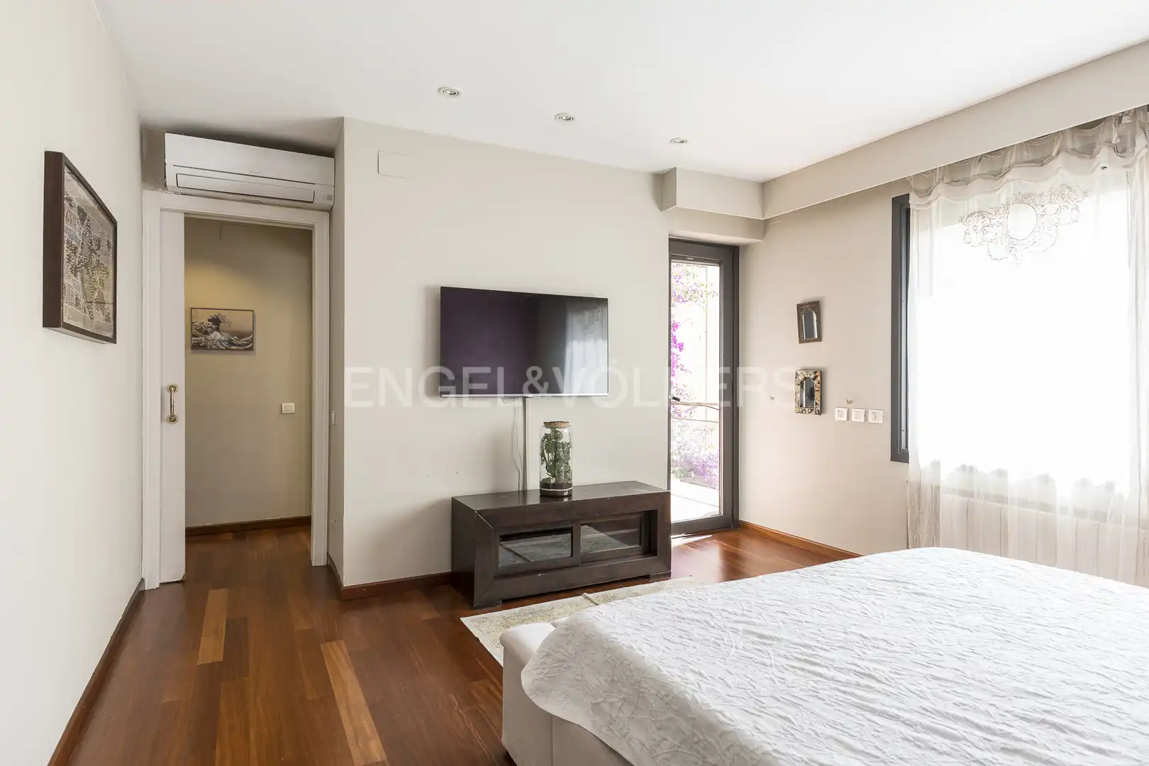 Bedroom of Houses for rent in Barcelona  with Air Conditioner, Heating and Private garden