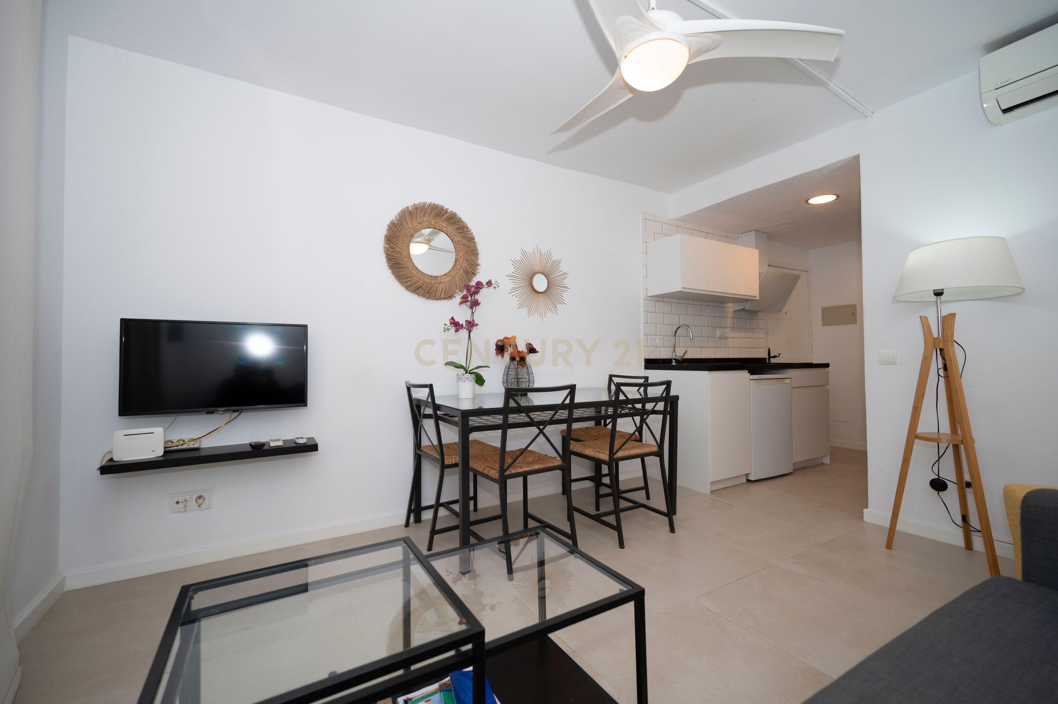 Living room of Apartment for sale in Santa Eulària des Riu  with Swimming Pool and Balcony