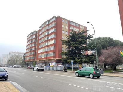 Exterior view of Flat for sale in Burgos Capital  with Heating and Terrace