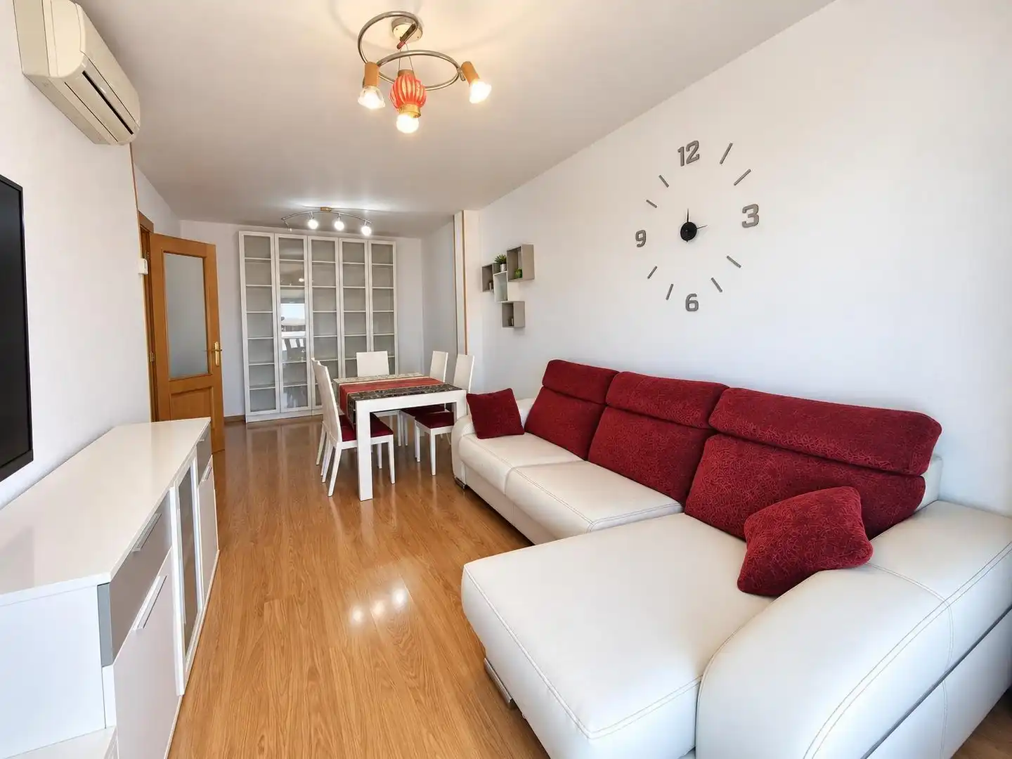Flat with pool for sale in Avenida Pablo Iglesias, imagen 4