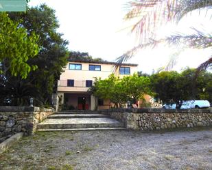 Vista exterior de Finca rústica de lloguer en Campanet amb Aire condicionat, Calefacció i Jardí privat
