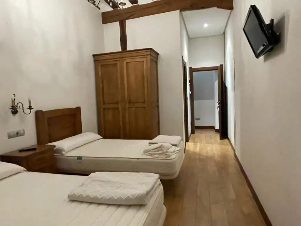 Country house zum Verkauf in Calle Mayor, Castañares de Rioja