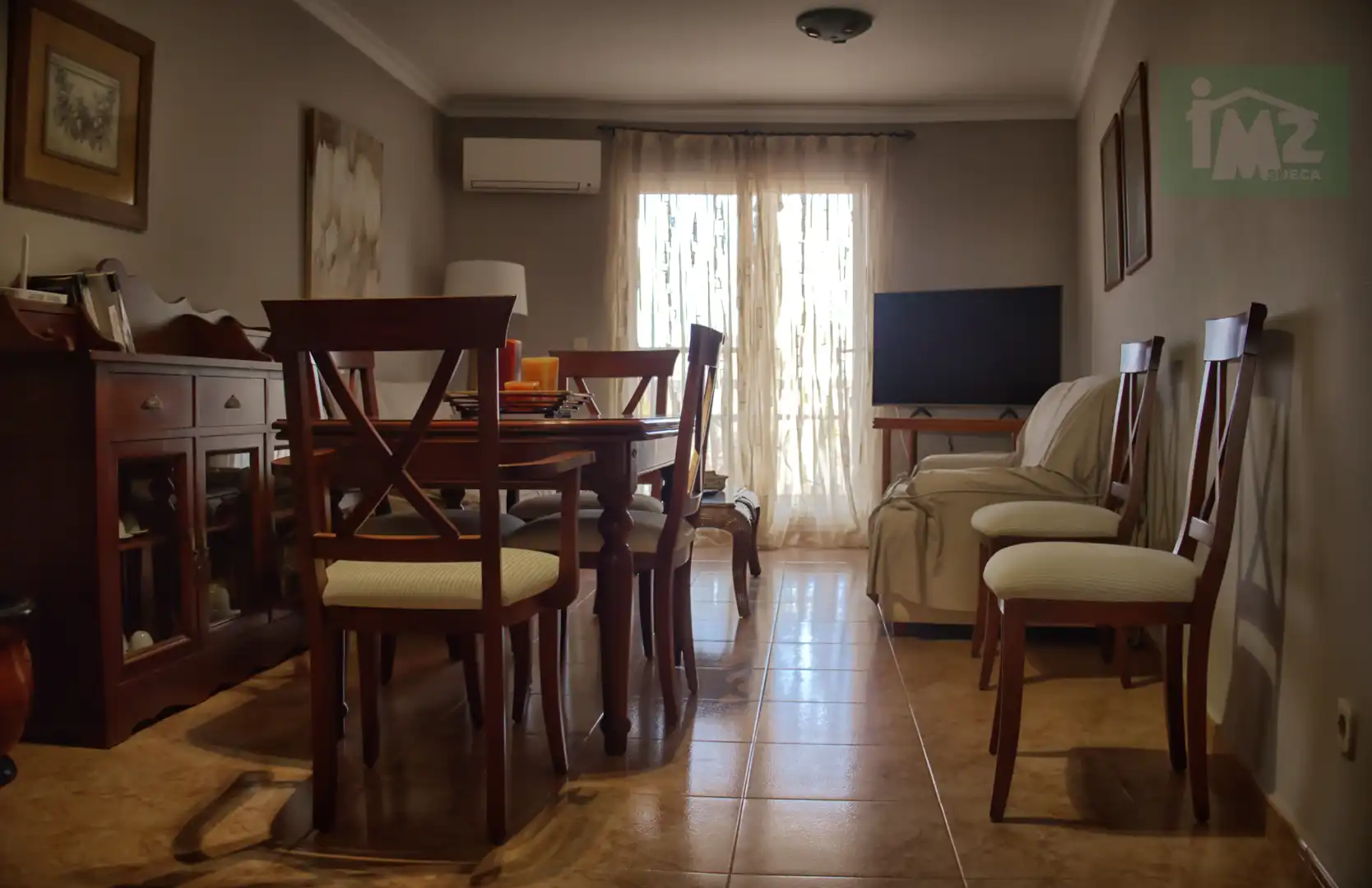 Sala de estar de Piso de alquiler en Sueca con Aire acondicionado, Amueblado y Horno