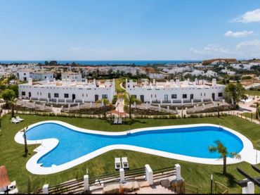 Apartamento con ascensor en venta en Selwo