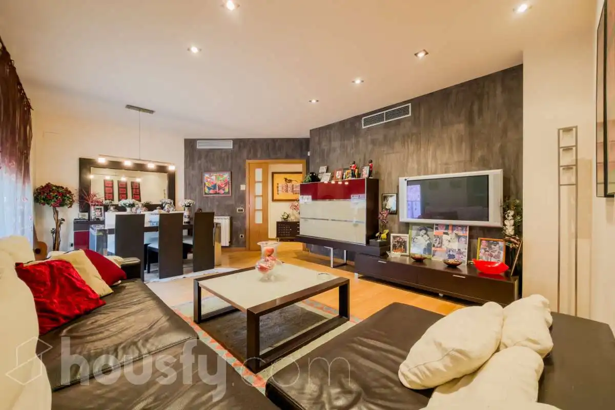 Piso en venta en CL DOCTOR TRUETA, La Vila Olímpica del Poblenou