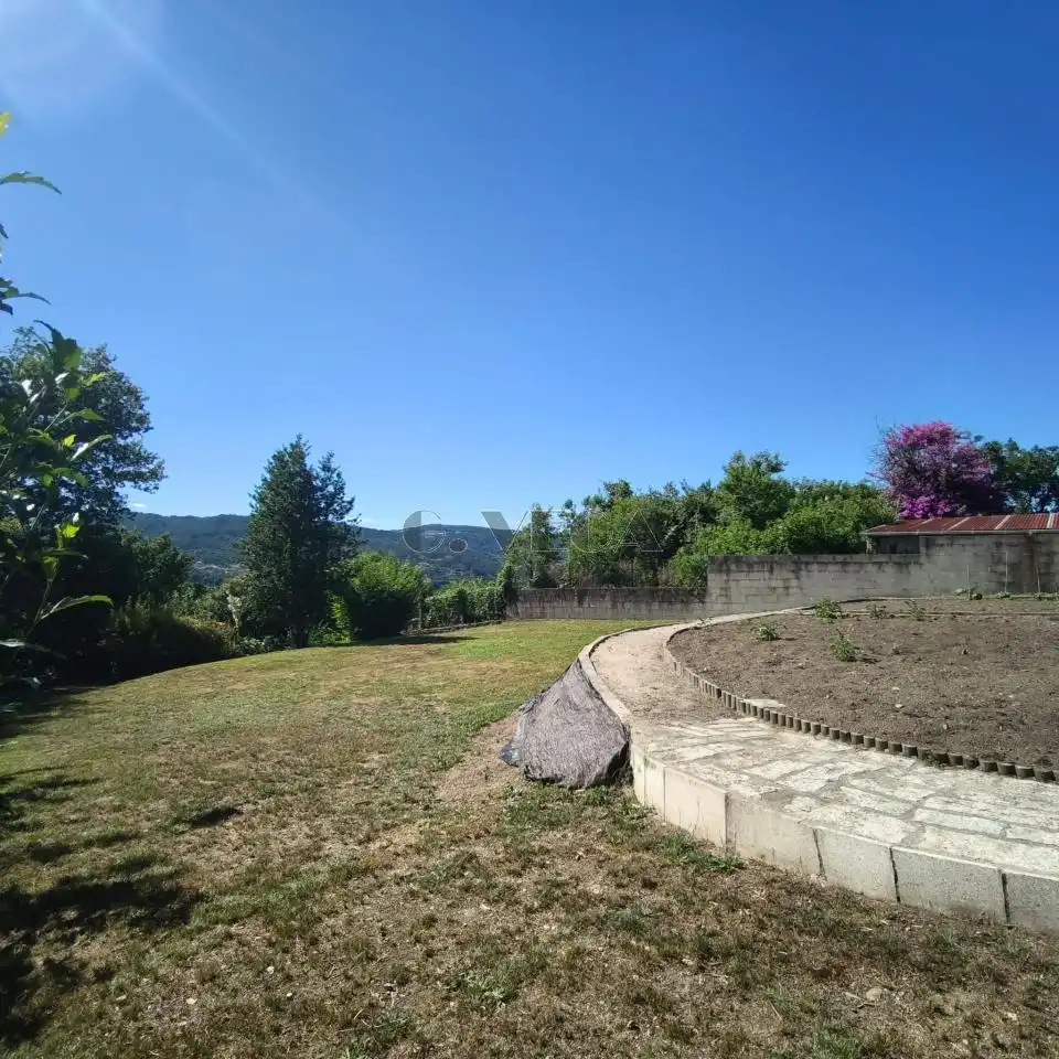 Finca rústica en venta en Mondariz con Calefacción, Jardín privado y Terraza