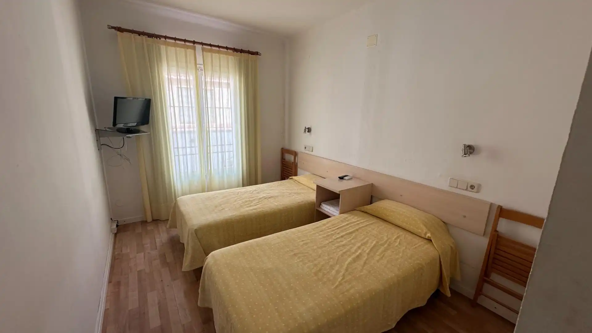 Schlafzimmer von Gebäude zum Verkauf in L'Estartit
