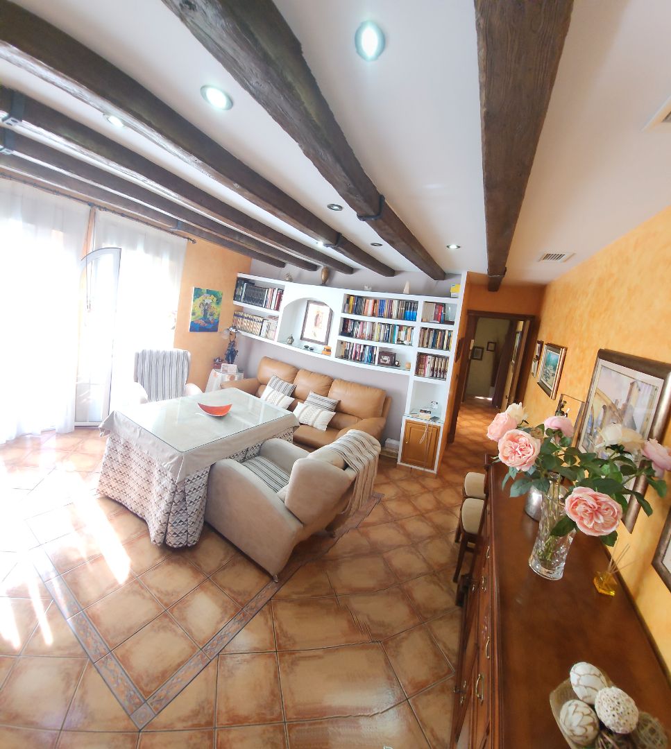 Living room of Single-family semi-detached for sale in  Granada Capital  with Air Conditioner, Heating and Storage room
