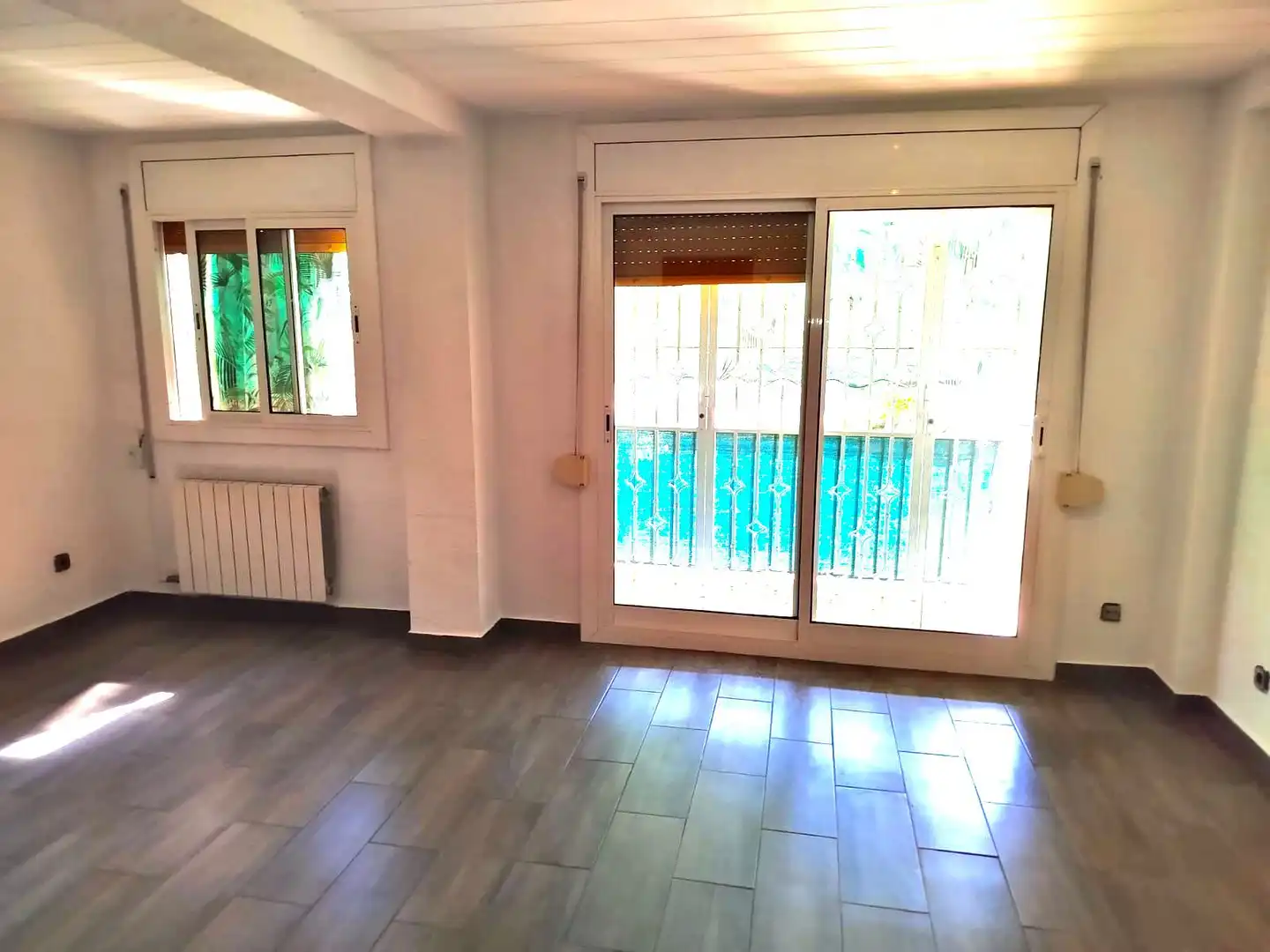 Sala d'estar de Pis en venda en Badalona amb Calefacció i Balcó