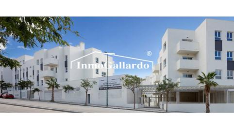 Foto 3 de Pis en venda a Limonar, Málaga