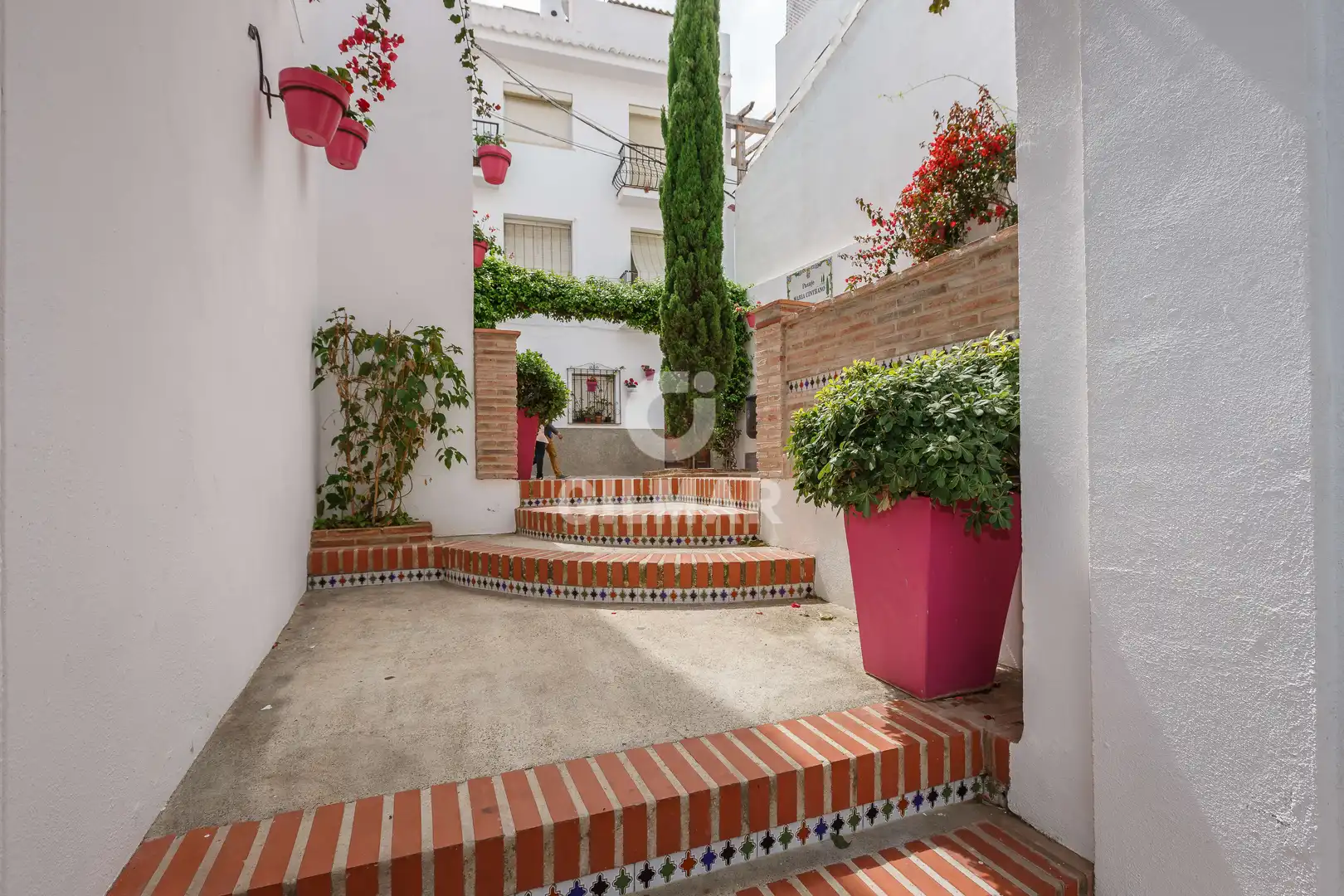 Exterior view of Houses for sale in Estepona  with Heating, Private garden and Swimming Pool