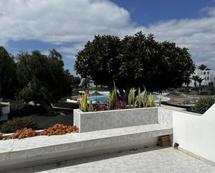 Terrassa de Apartament en venda en Teguise amb Terrassa, Moblat i Piscina comunitària