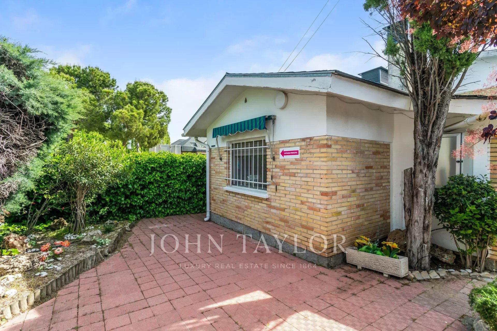 Garden of House or chalet for sale in Majadahonda  with Air Conditioner and Heating