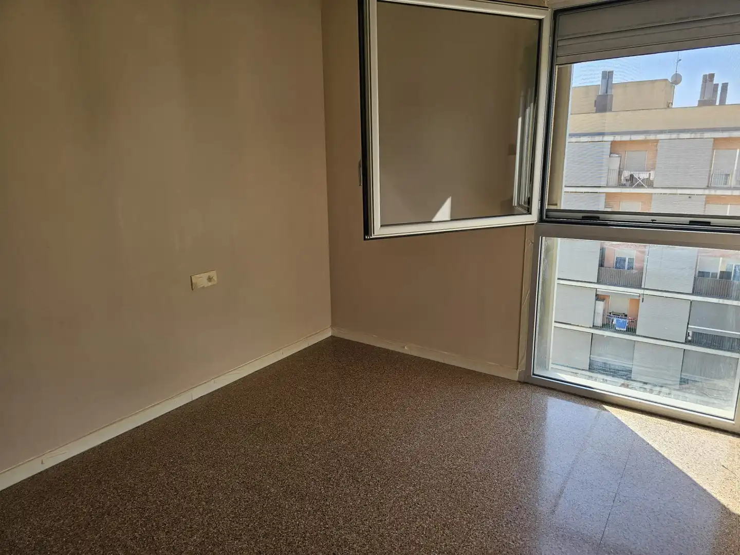 Bedroom of Flat for rent in Sant Andreu de la Barca  with Air Conditioner, Oven and Balcony