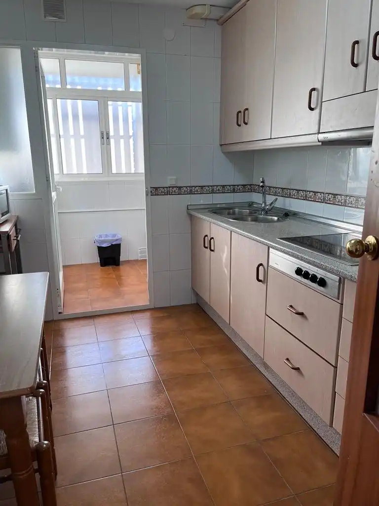 Appartamento con ascensore in affitto a Paseo Maritimo Antonio Machado, imagen 10