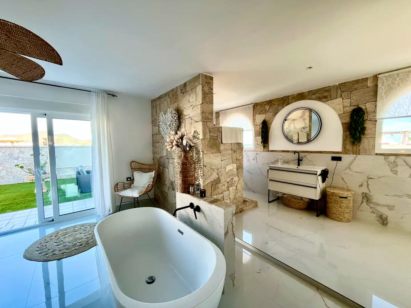 Baño de Casa adosada en venta en Cuevas del Almanzora con Aire acondicionado, Terraza y Amueblado