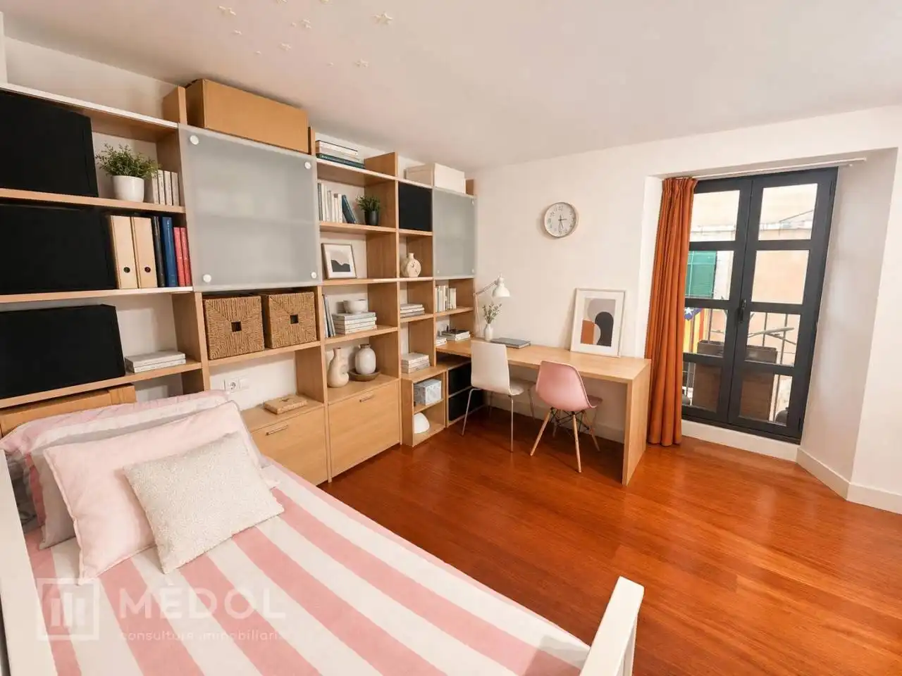 Habitación de Piso de alquiler en Tarragona con Aire acondicionado, Calefacción y Parquet