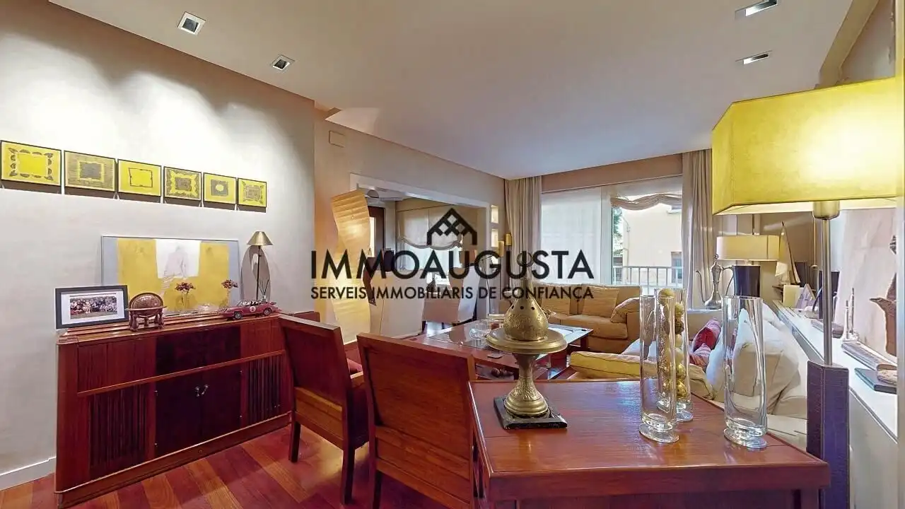 Piso en venta en Sant Gervasi- Galvany
