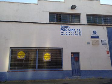 Industrial building for sale in Calle CAMINO CEMENTERIO 7