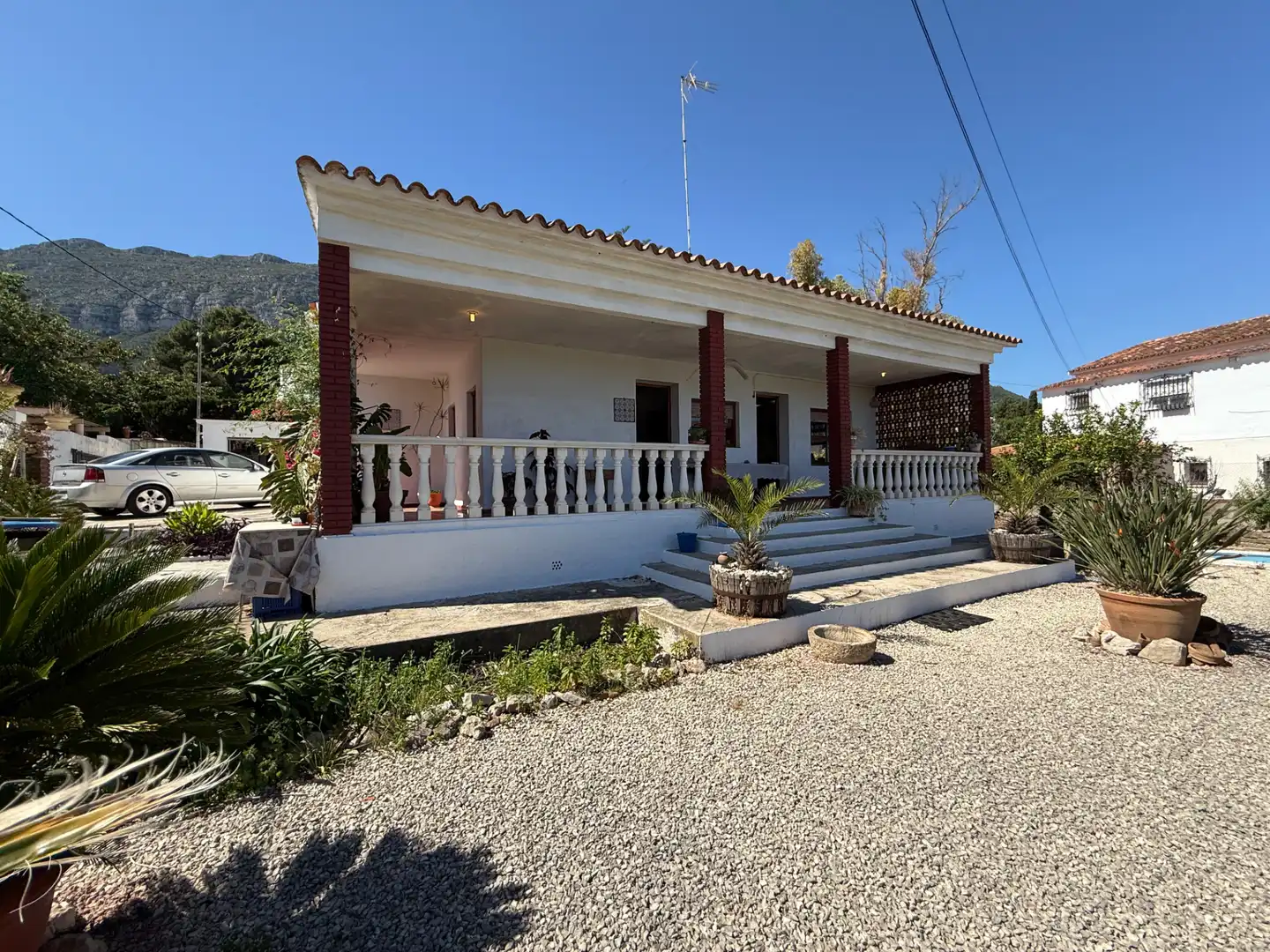 Chalet con piscina en venta en El Montgó, imagen 3