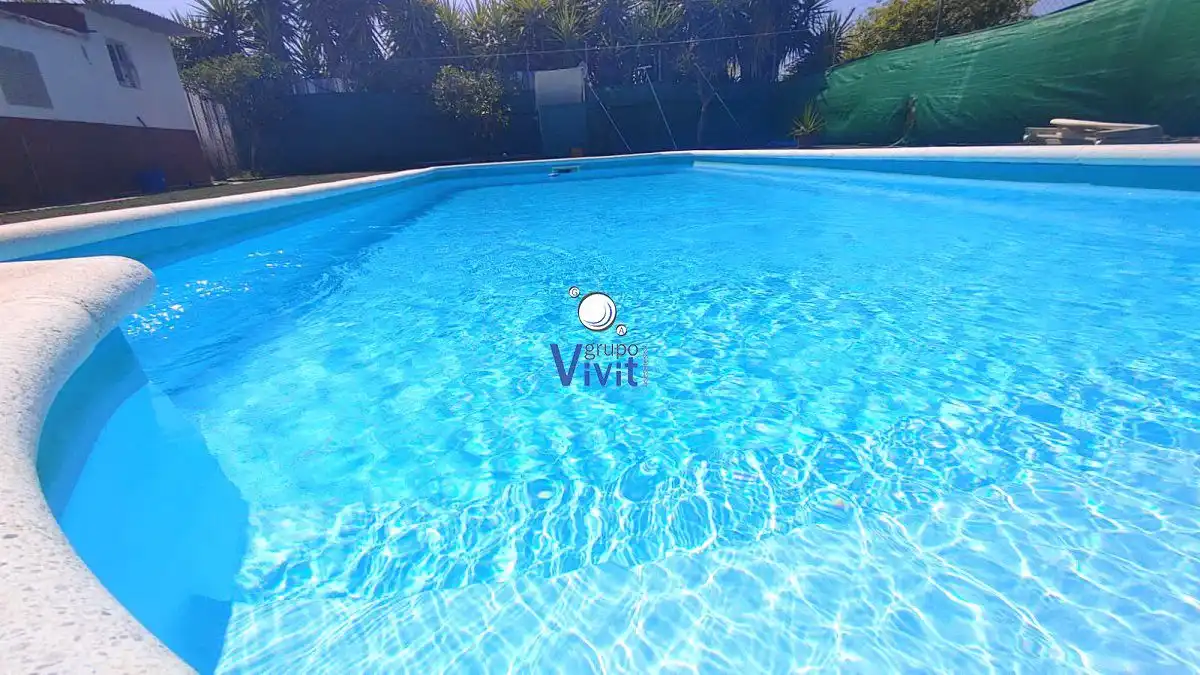 Piscina de Casa o xalet en venda en Alcalá de Guadaira