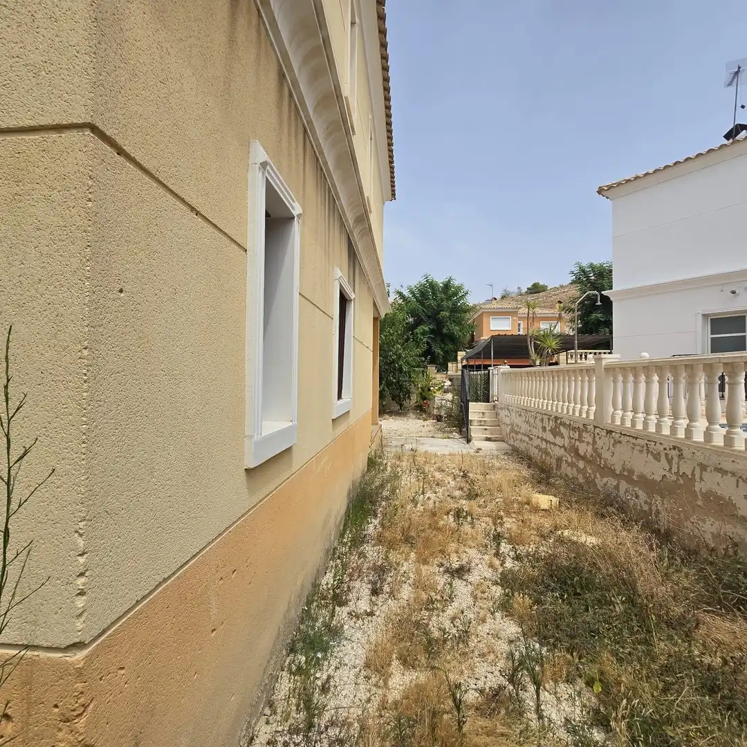 Vista exterior de Casa o xalet en venda en Aspe amb Jardí privat i Terrassa