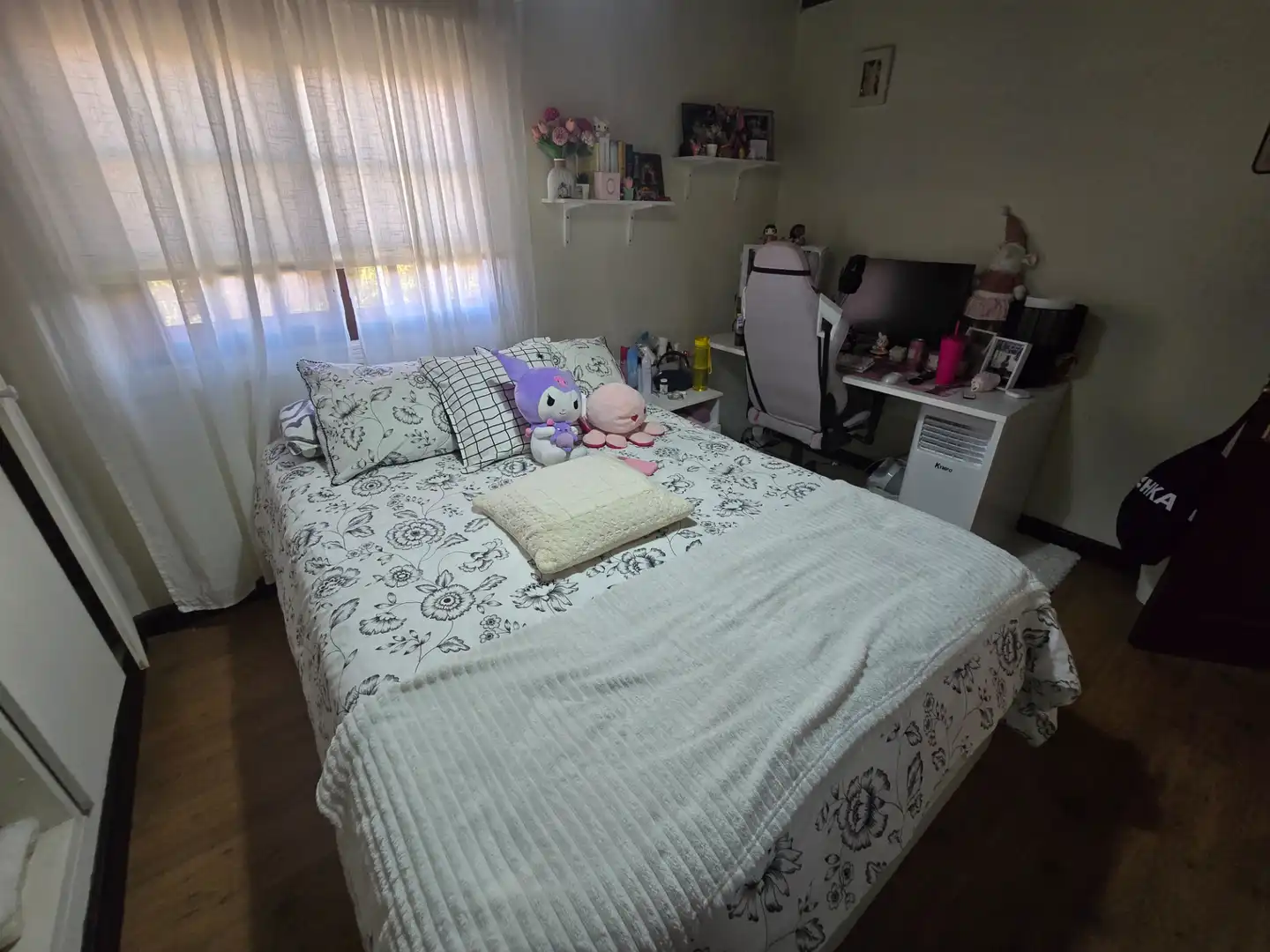 Dormitori de Casa o xalet en venda en Arona amb Aire condicionat, Jardí privat i Parquet