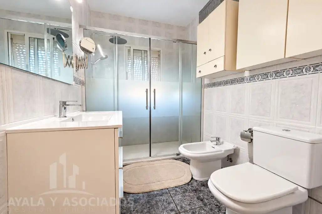 Casa aparellada amb jardí en venda a Cartagena ciudad, imagen 27