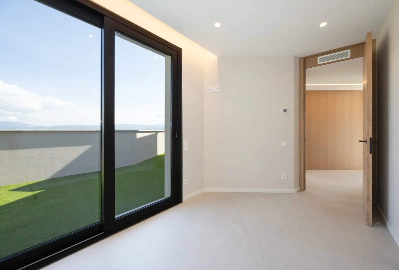 Neubau-Penthouse mit Aufzug zum Verkauf in Carrer Josep Maria Sert 2, imagen 19