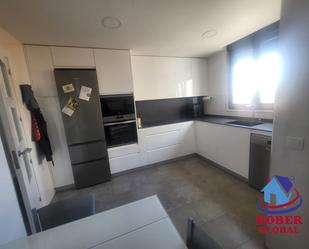 Kitchen of Flat for sale in Salamanca Capital