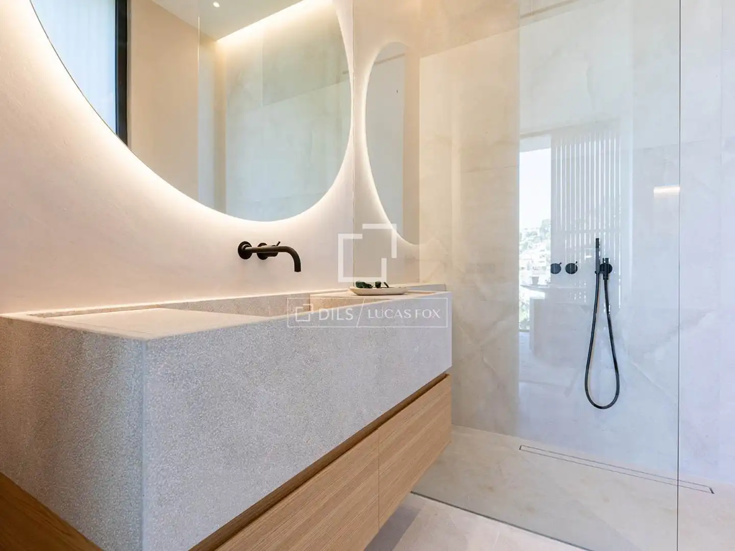 Bathroom of Houses for sale in Calvià  with Air Conditioner, Private garden and Terrace