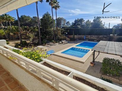 Piscina de Apartament en venda en Altea amb Calefacció, Jardí privat i Terrassa